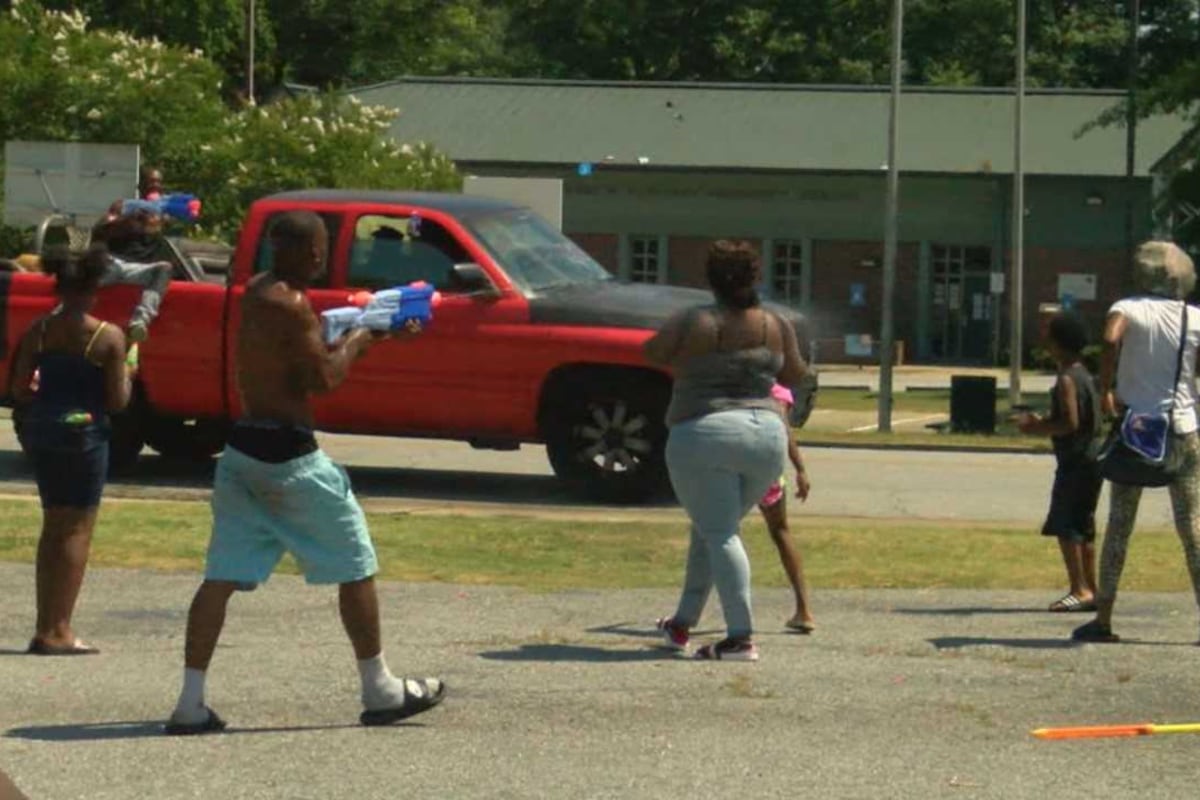 preloaded gallery image