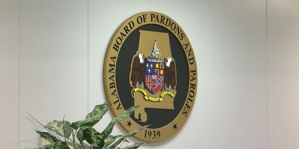 Darrell Morgan Alabama lawmakers advance a bill for parole board oversight